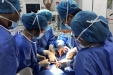 无痕妇科手术培训在贵阳举行 吸引外国医学生观摩