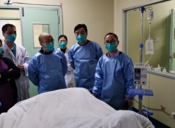 受省卫健委指派，前往黔东南州人民医院，指导2名重症甲型H1N1流感患者的抢救工作