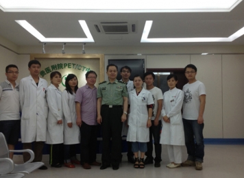 北京解放军301医院田嘉禾教授莅临我科参观指导