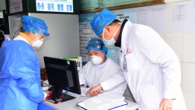 只有坚守阵地，才能取得最后胜利 ——探访阻击疫情的”前沿阵地”发热门诊