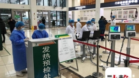 “守好门”、培训下沉、责任到人——贵医附院织起“疫情安全网”