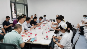 院领导组织召开慢病中心搬迁入驻推进会