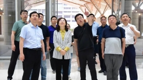 贵安新区党工委、贵阳市人民政府领导莅临贵州医科大学附属医院贵安医院调研
