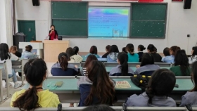 【同心为贵·医心为民】走进百姓系列活动：民建贵医支部赴贵州交通职业技术学院开展健康知识讲座