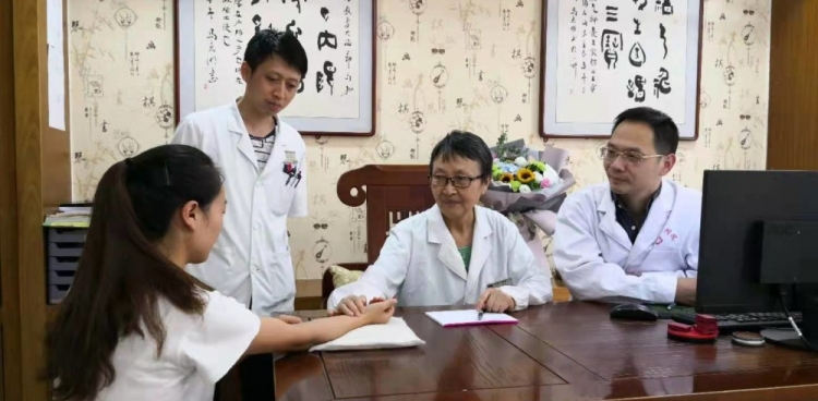 凌湘力全国名中医传承工作室简介