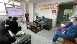 副院长陈腾祥到内镜中心开展调研