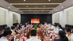 总会计师谌贻萍带队到上海中医药大学附属岳阳中西医结合医院学习交流