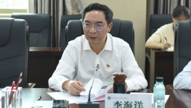 深学笃行中央八项规定精神 构建风清气正医疗生态——我院举行党委理论学习中心组第四次集中学习研讨