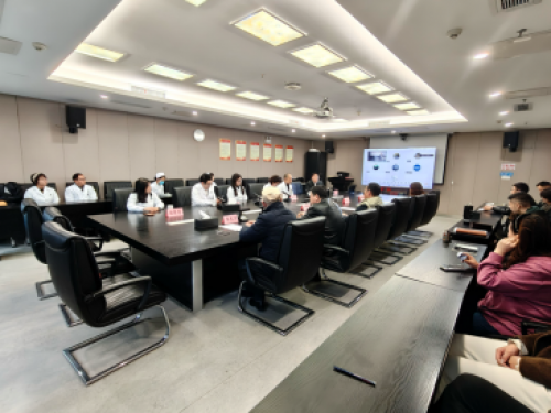 体检中心党支部开展“三八”女神节义诊主题活动