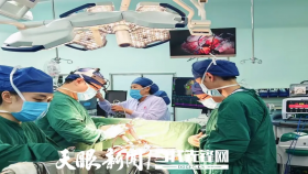 【媒体贵医】贵州医科大学附属医院成功实施复杂“杂交手术”